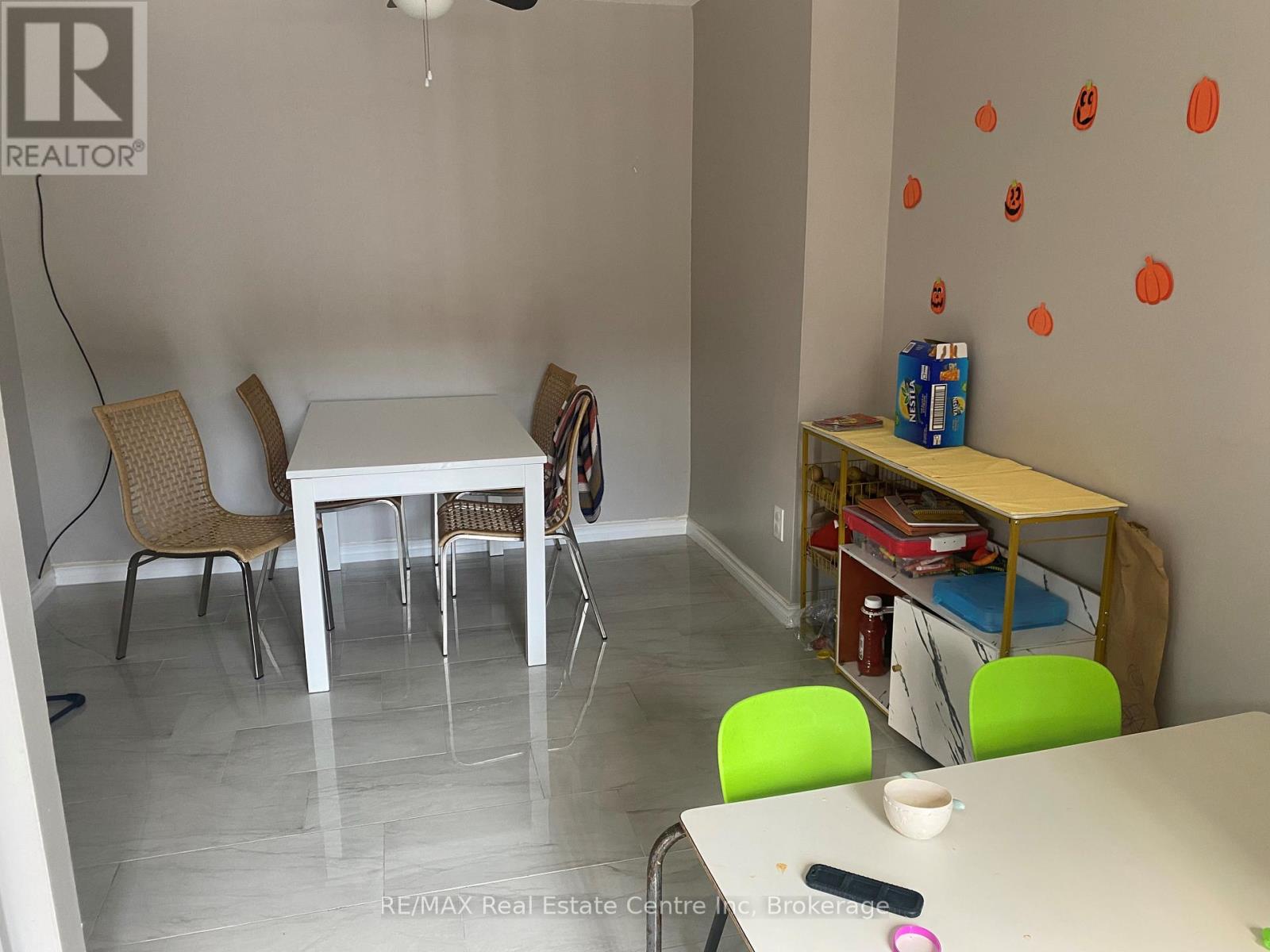 49 - 371 Bronte Street S, Milton, Ontario  L9T 3K5 - Photo 6 - W12841020