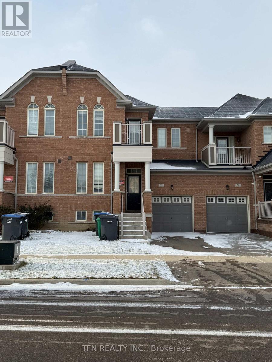 32 SPOKANNE STREET, Brampton, Ontario