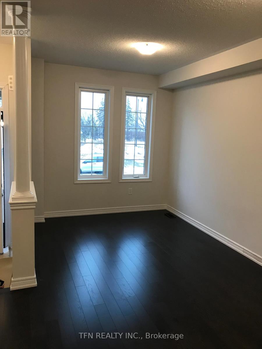 32 Spokanne Street, Brampton, Ontario  L6R 0B3 - Photo 3 - W13019184