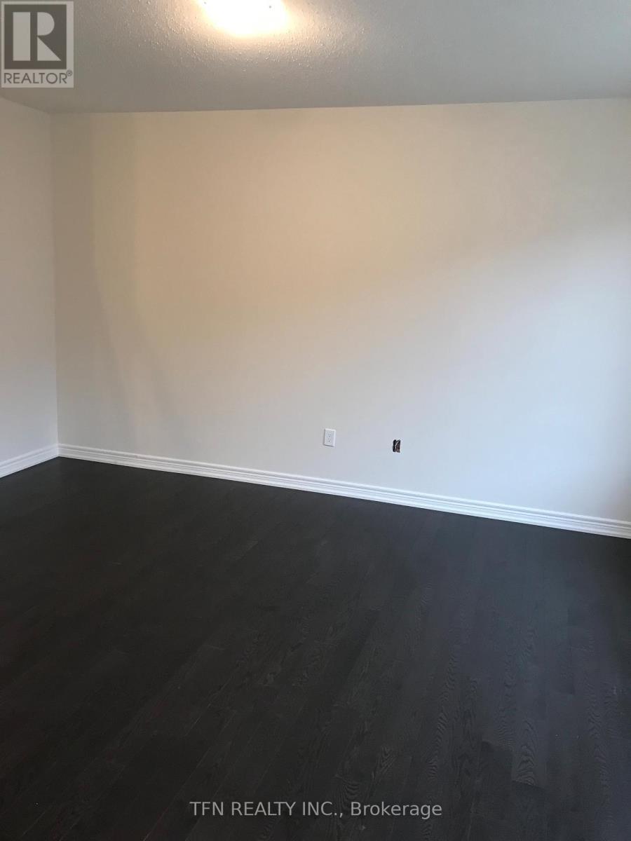 32 Spokanne Street, Brampton, Ontario  L6R 0B3 - Photo 6 - W13019184