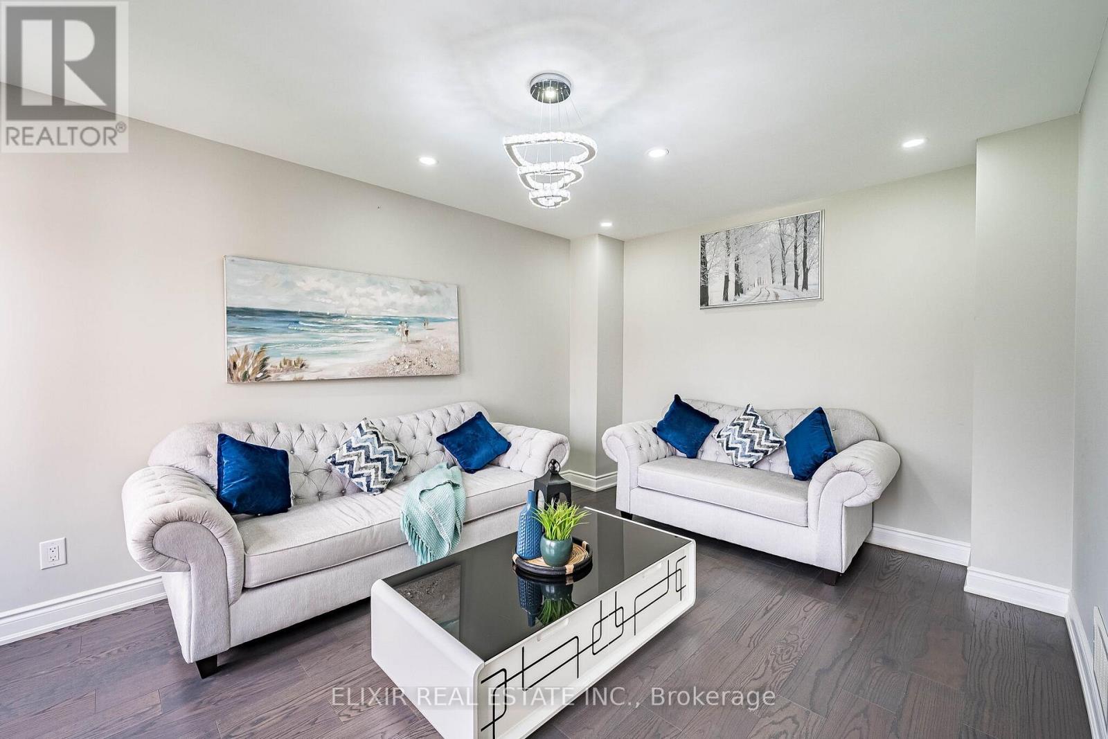 82 Kimbark Drive, Brampton, Ontario  L6X 3C6 - Photo 5 - W13019200