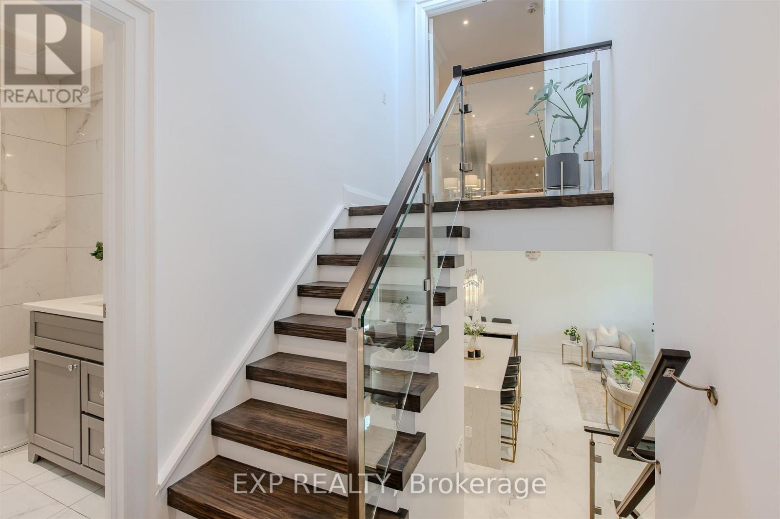 467 Caesar Avenue, Oakville, Ontario  L6J 3Z1 - Photo 15 - W13019222