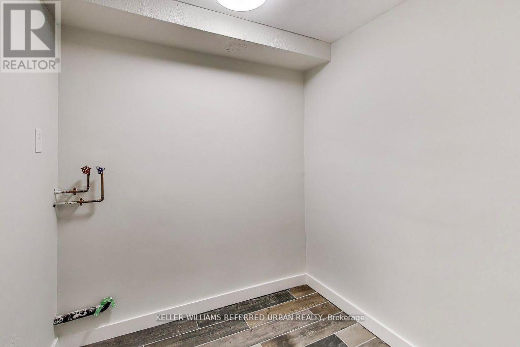 1215 - 11 Wincott Drive, Toronto, Ontario  M9R 2R9 - Photo 16 - W13019276