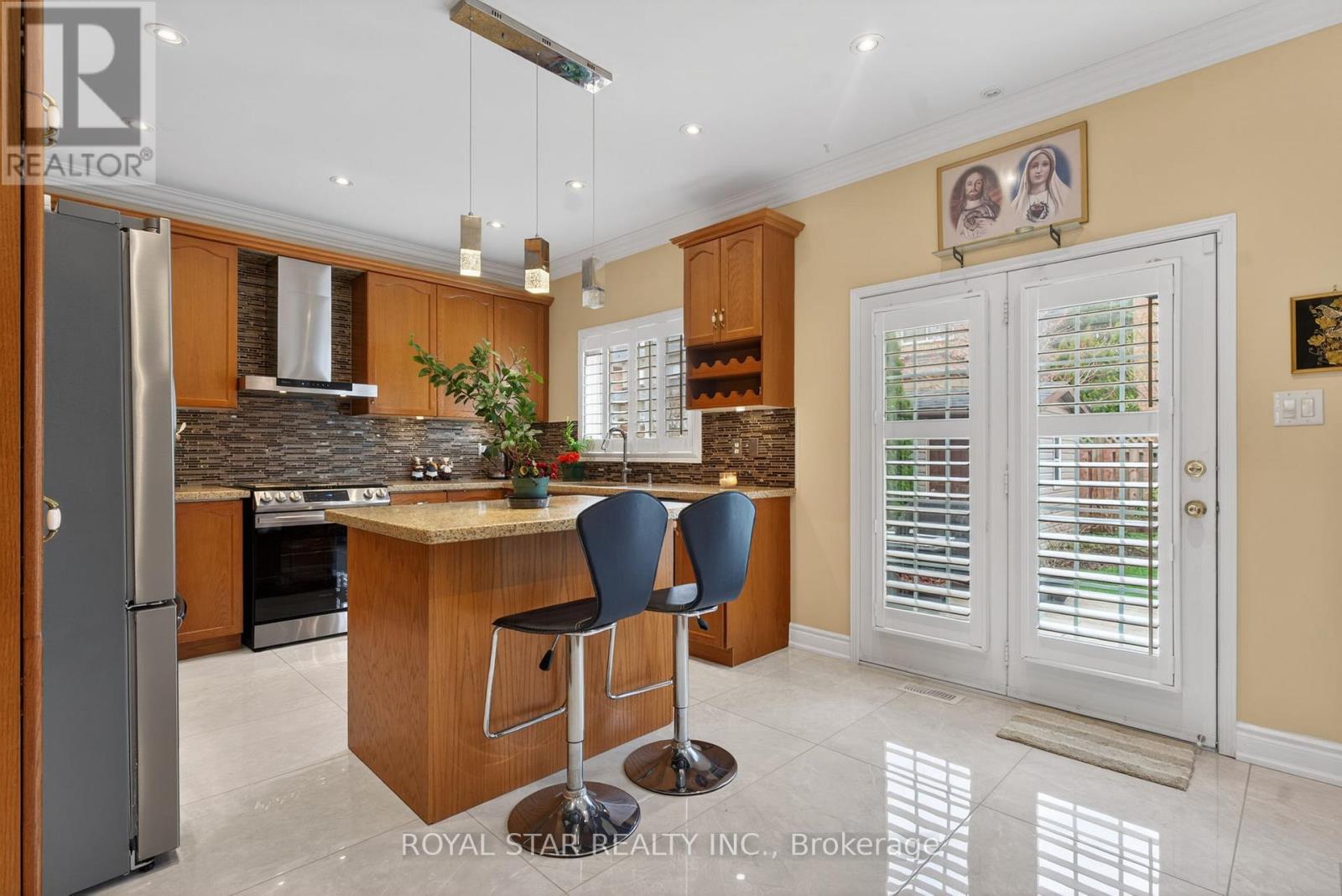 3841 Edgecliffe Run, Mississauga, Ontario  L5M 6N6 - Photo 11 - W13019280