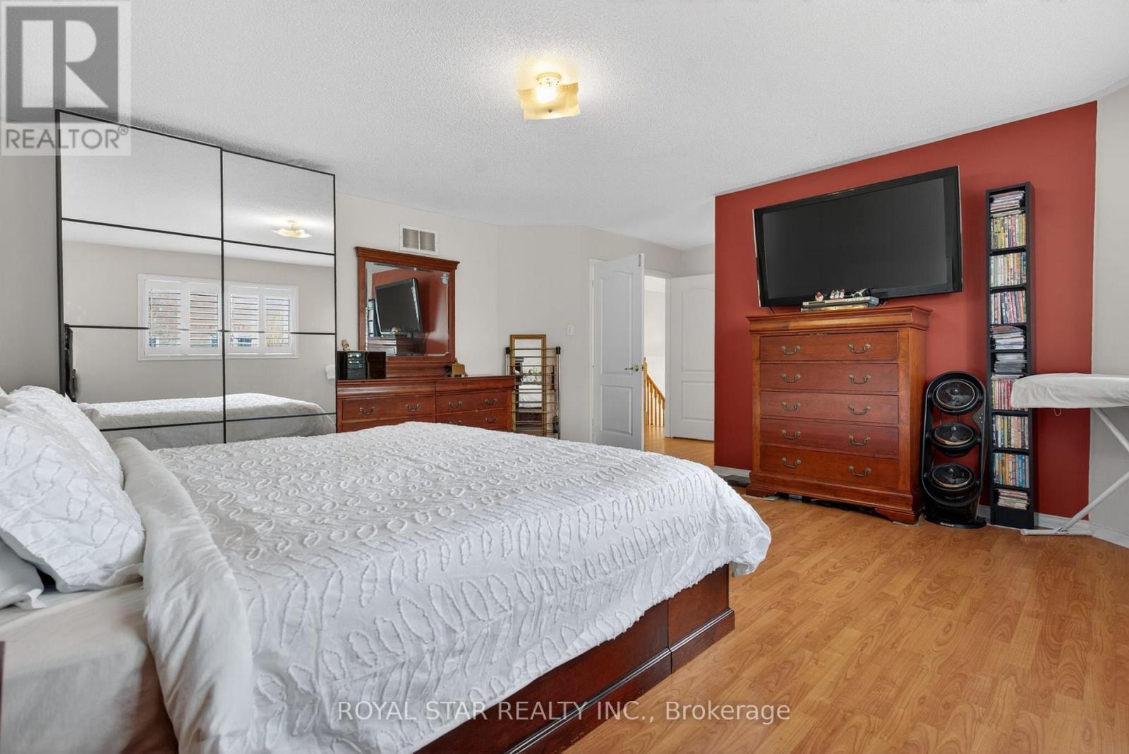 3841 Edgecliffe Run, Mississauga, Ontario  L5M 6N6 - Photo 21 - W13019280