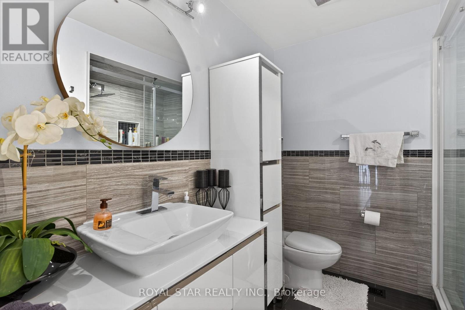 3841 Edgecliffe Run, Mississauga, Ontario  L5M 6N6 - Photo 30 - W13019280