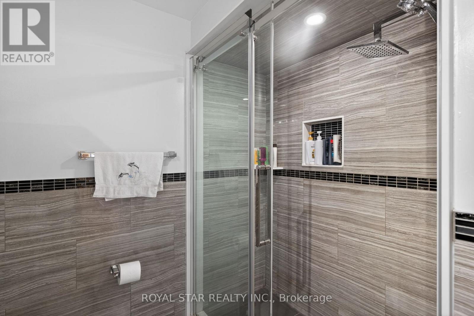 3841 Edgecliffe Run, Mississauga, Ontario  L5M 6N6 - Photo 31 - W13019280