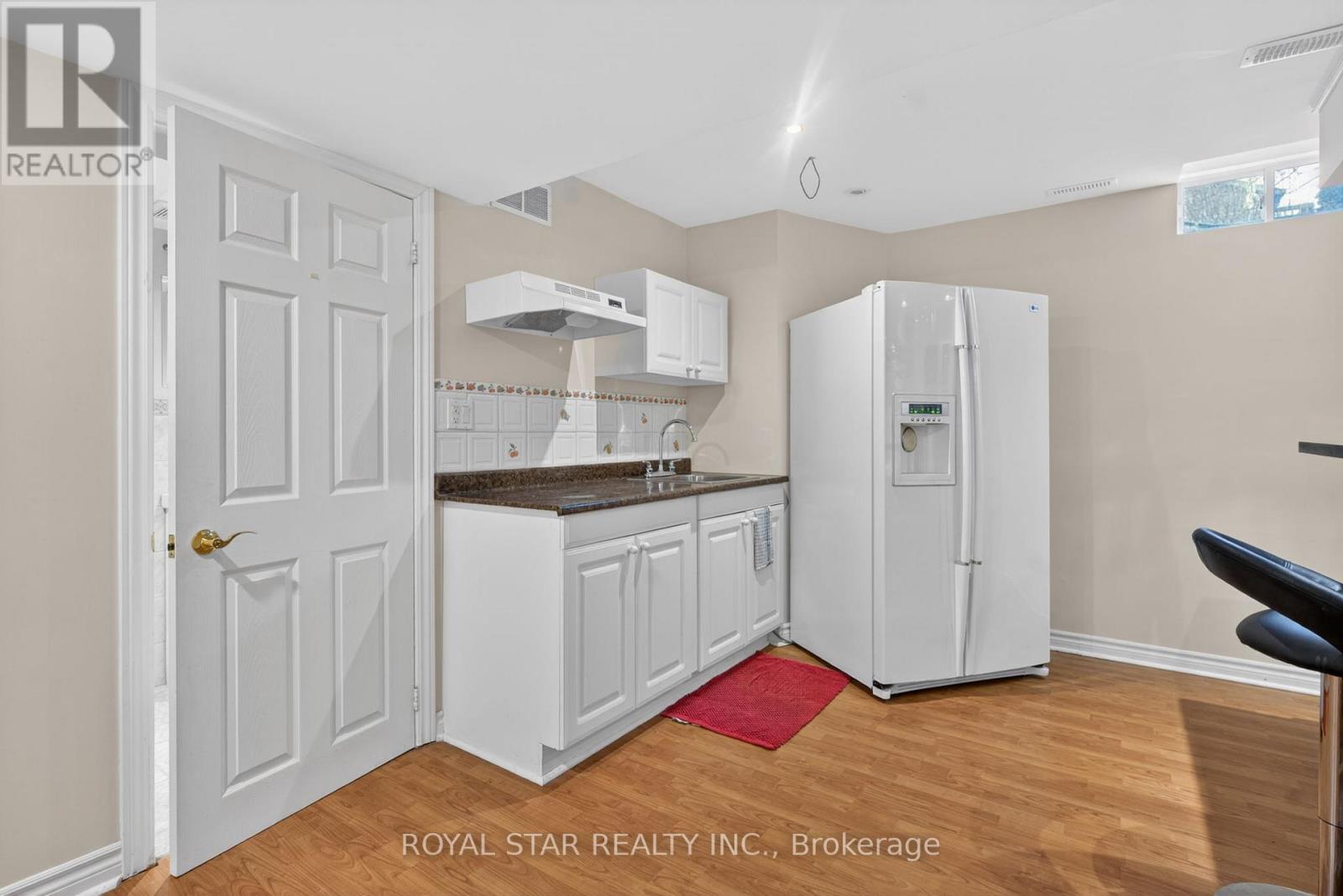 3841 Edgecliffe Run, Mississauga, Ontario  L5M 6N6 - Photo 36 - W13019280