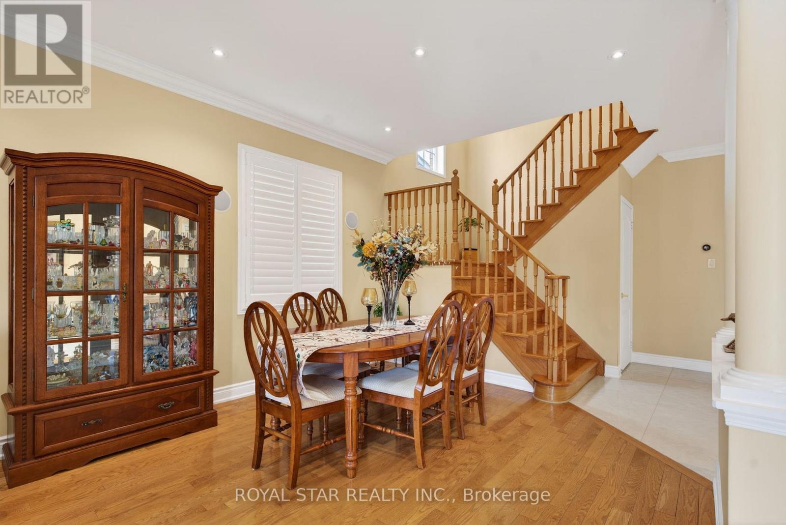 3841 Edgecliffe Run, Mississauga, Ontario  L5M 6N6 - Photo 9 - W13019280