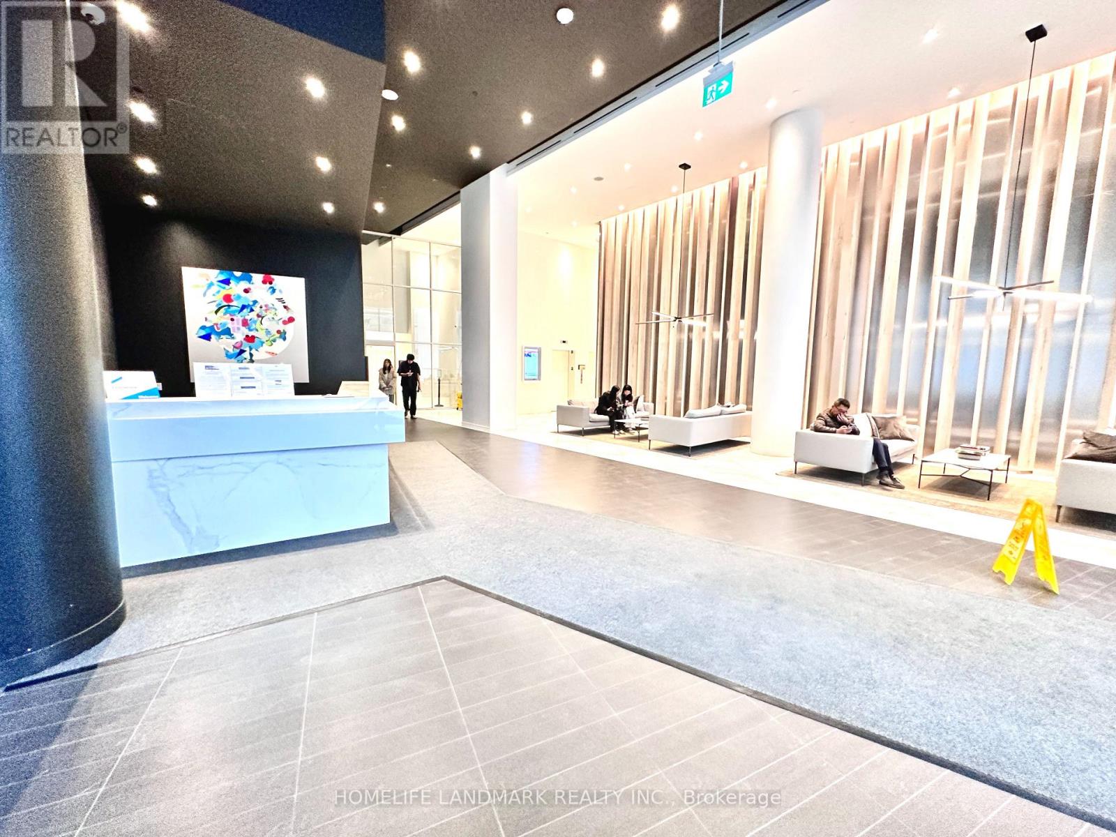 1203 - 3900 Confederation Parkway, Mississauga, Ontario  L5B 0M3 - Photo 19 - W13019292