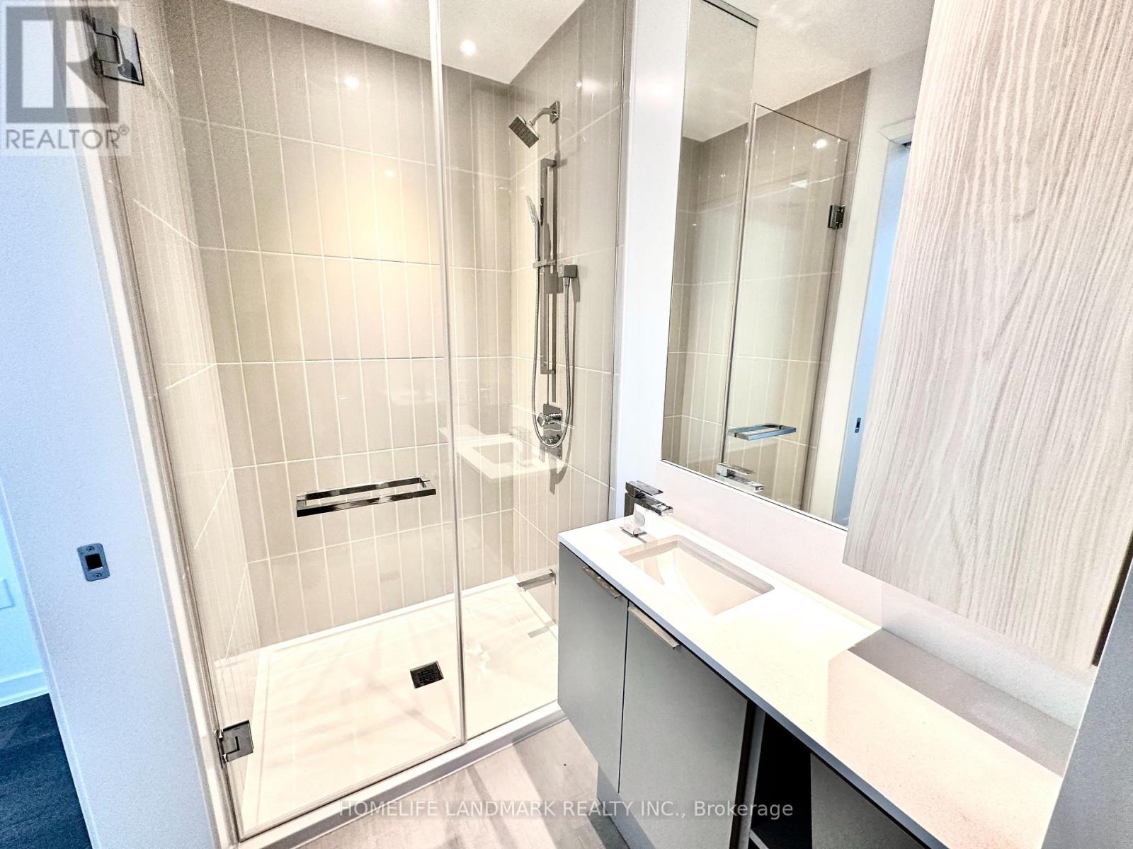 1203 - 3900 Confederation Parkway, Mississauga, Ontario  L5B 0M3 - Photo 9 - W13019292