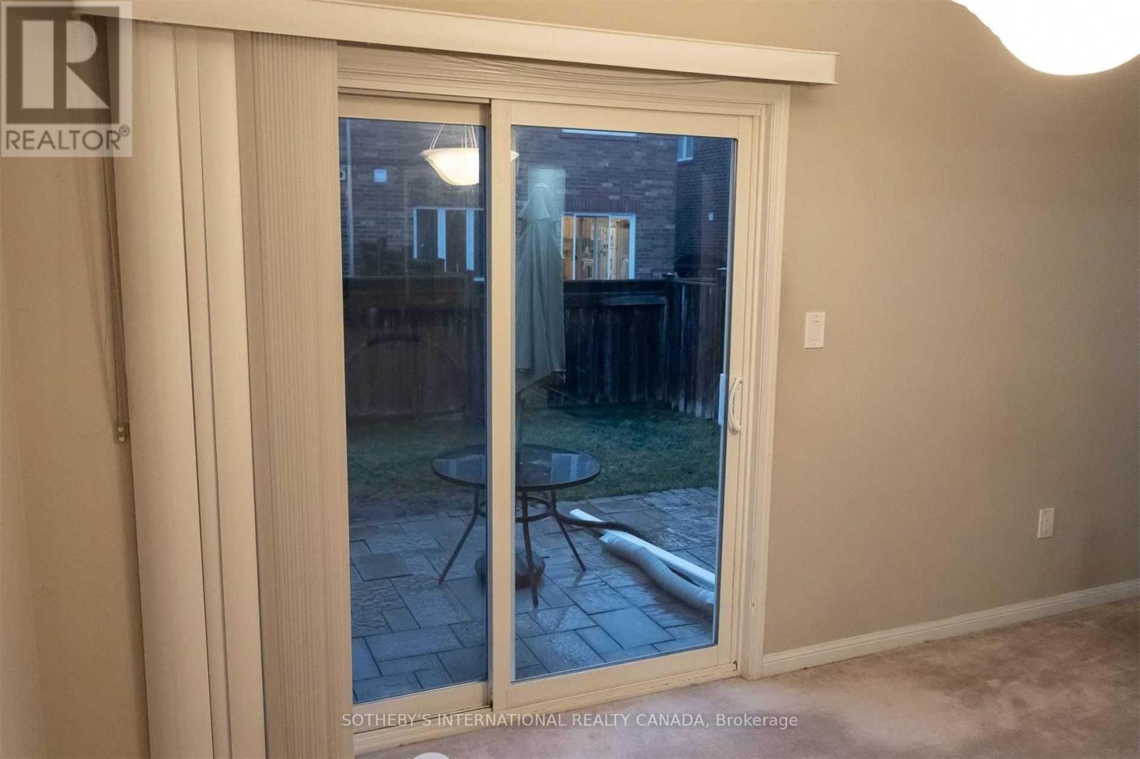 921 Raftis Crescent, Milton, Ontario  L9T 6Z2 - Photo 10 - W13019398