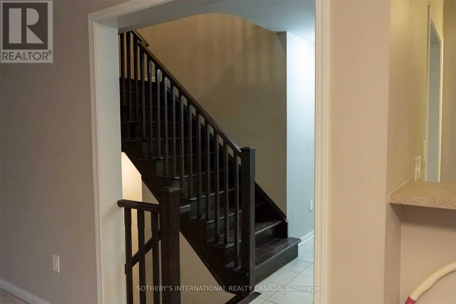 921 Raftis Crescent, Milton, Ontario  L9T 6Z2 - Photo 11 - W13019398