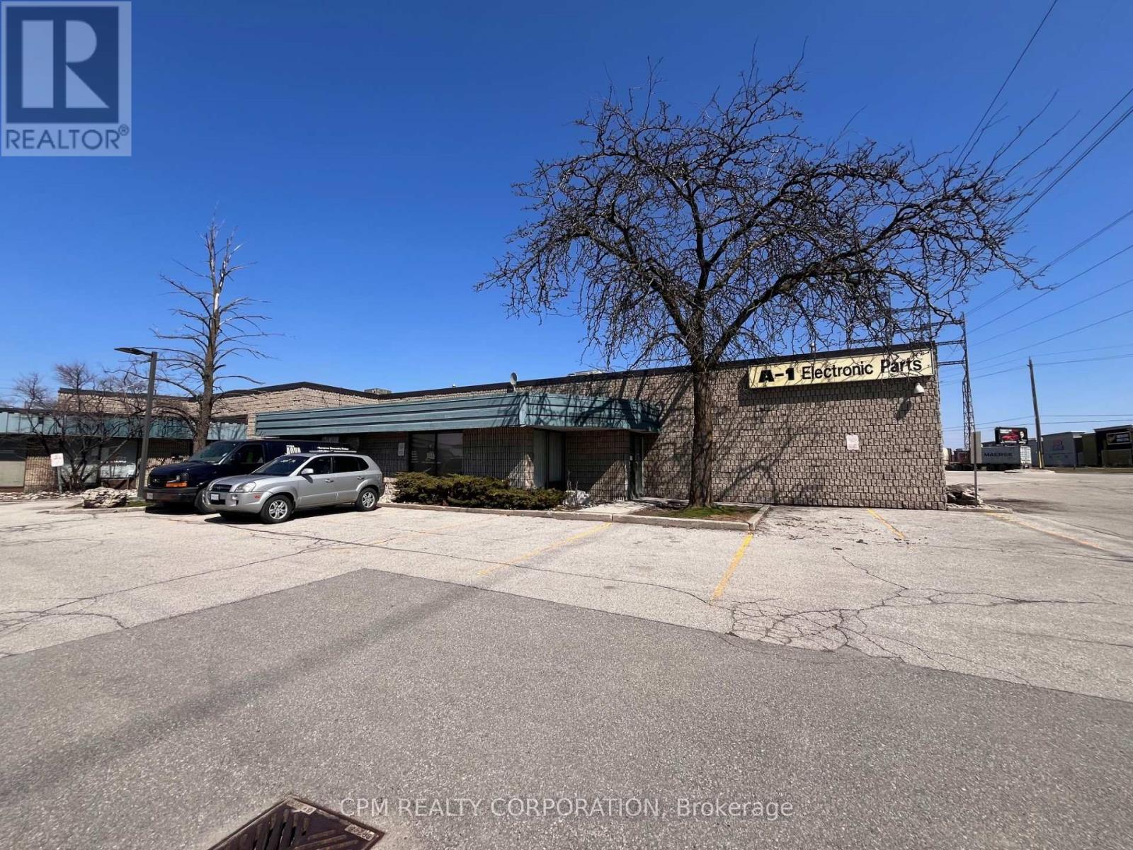 196 North Queen Street, Toronto, Ontario  M9C 4Y1 - Photo 1 - W13019456