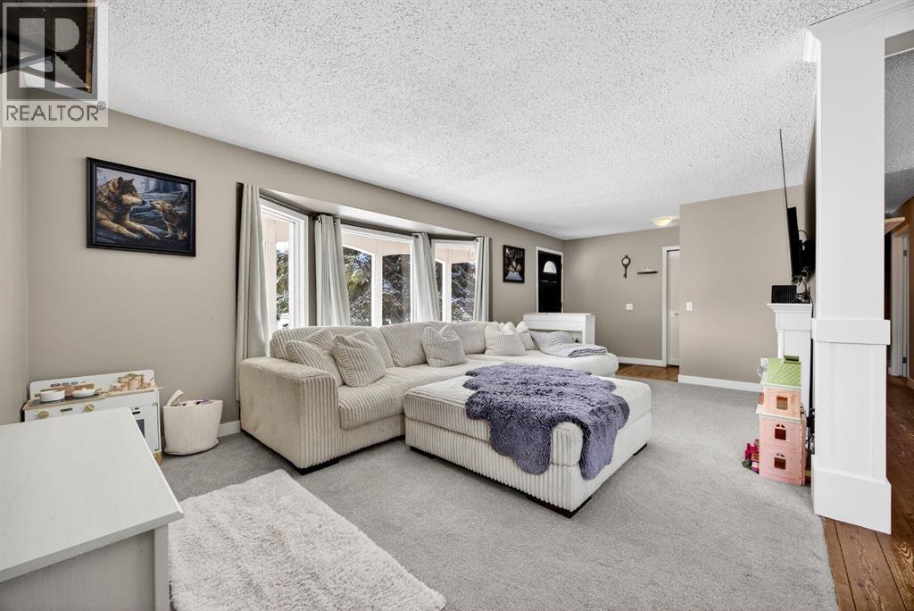 12 Westhill Drive, Didsbury, Alberta  T0M 0W0 - Photo 3 - A2297980