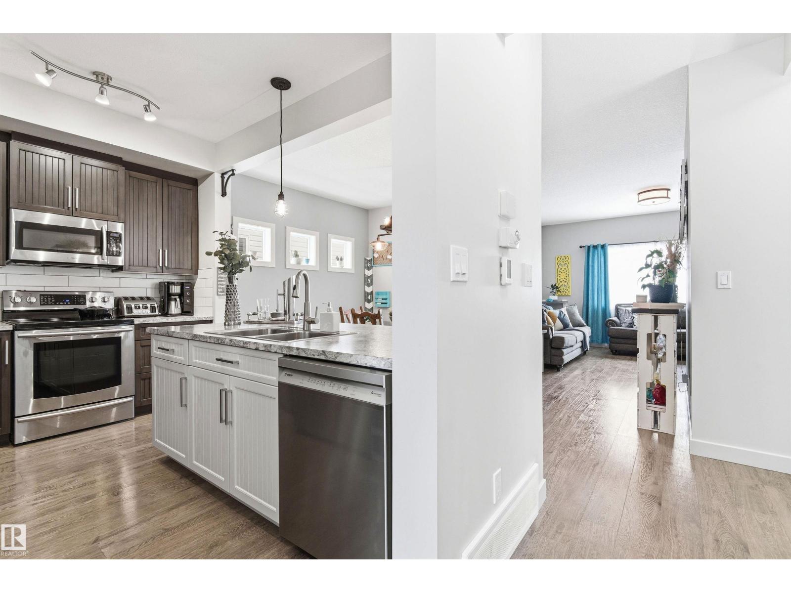 678 Secord Bv Nw, Edmonton, Alberta  T6T 6Z6 - Photo 8 - E4482848