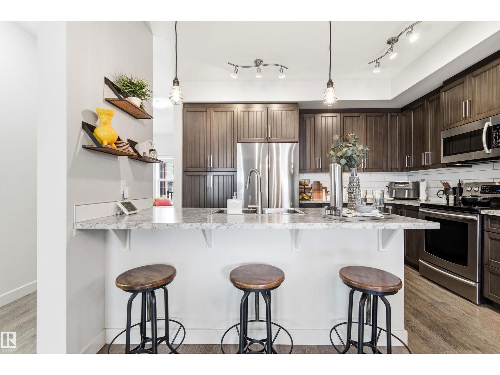 678 SECORD BV NW, edmonton, Alberta