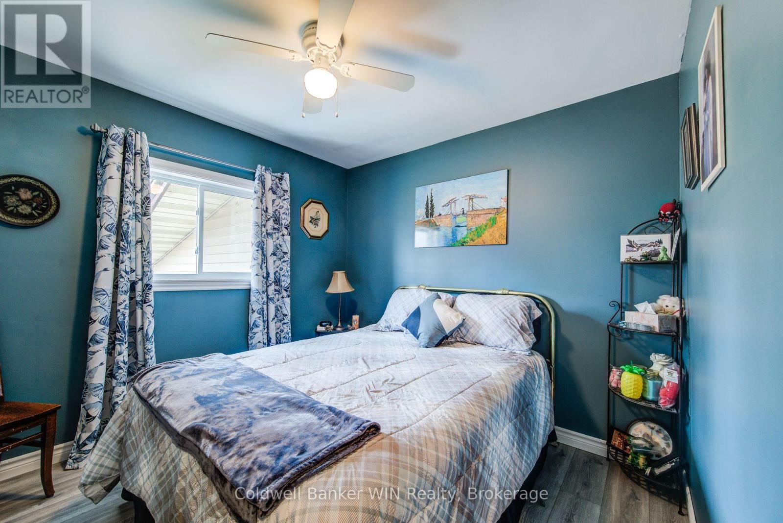 455 Albert Street, Wellington North, Ontario  N0G 2L2 - Photo 17 - X12927432