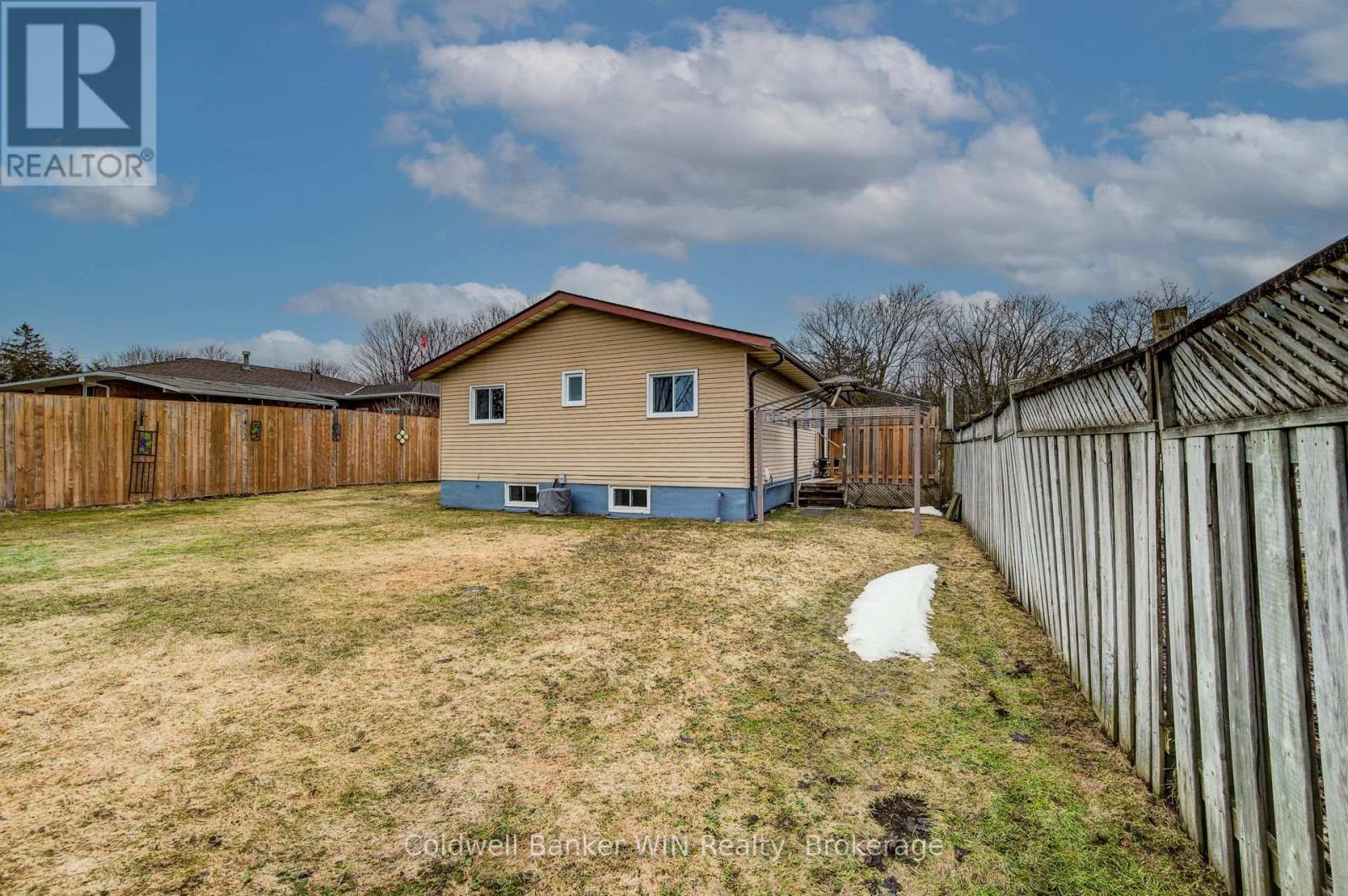 455 Albert Street, Wellington North, Ontario  N0G 2L2 - Photo 36 - X12927432