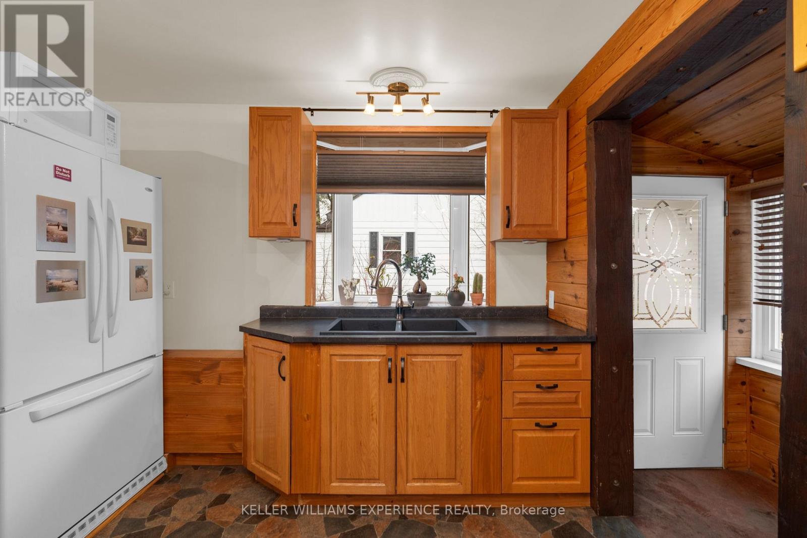 520 First Street N, Gravenhurst, Ontario  P1P 1B9 - Photo 6 - X13019248