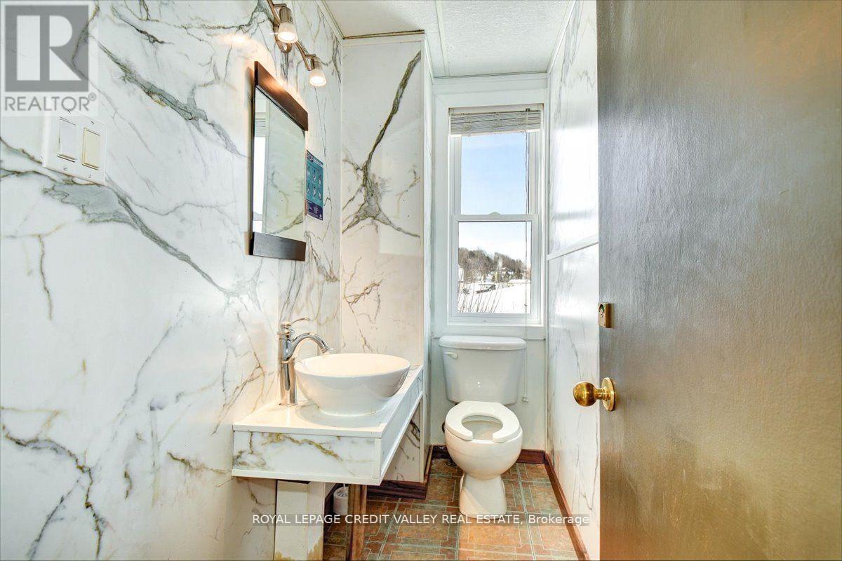 18 Snow Road S, Bancroft, Ontario  K0L 1C0 - Photo 17 - X13019382