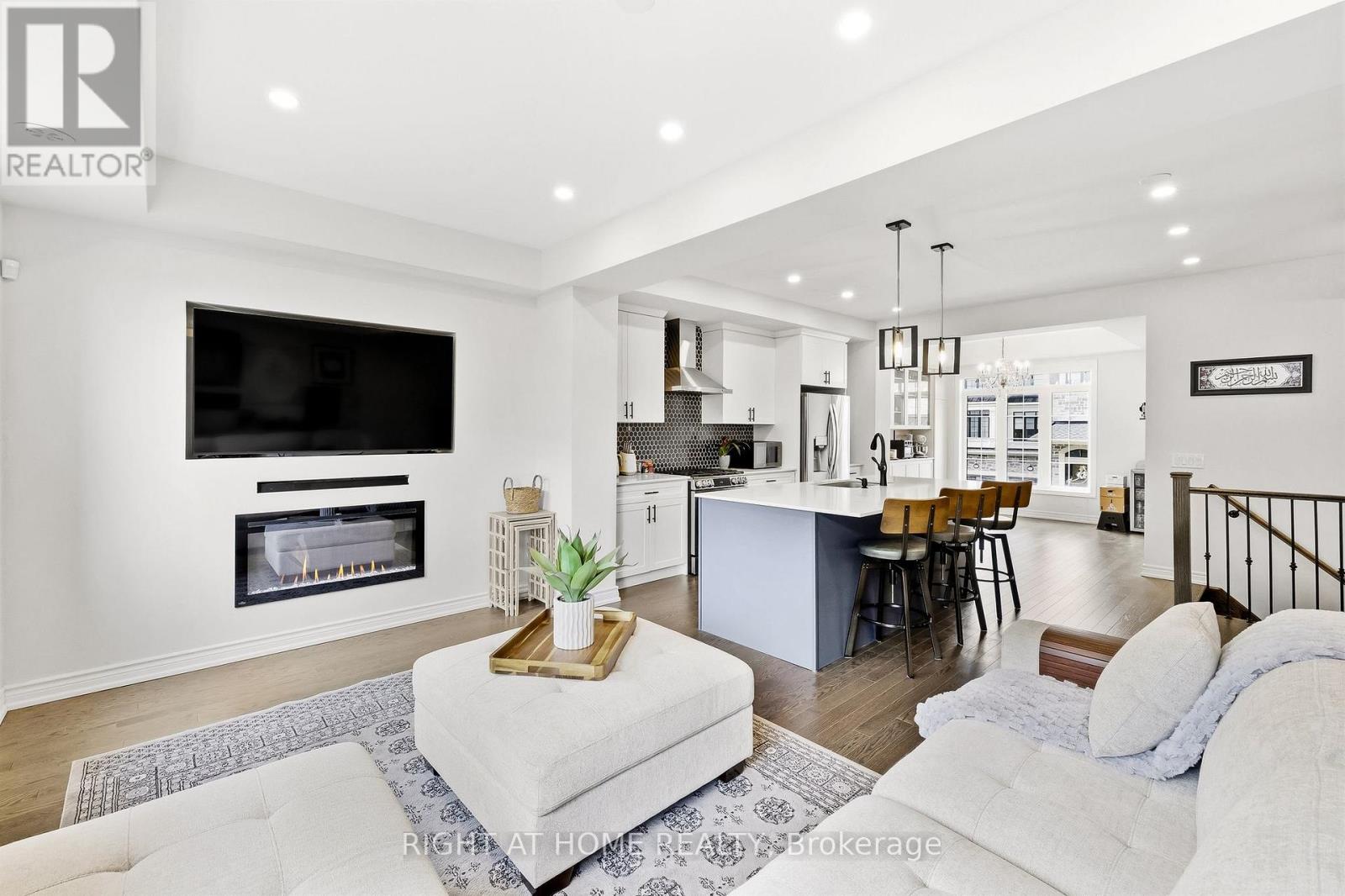 89 Dorian Drive, Whitby, Ontario  L1P 0C8 - Photo 10 - E12849952