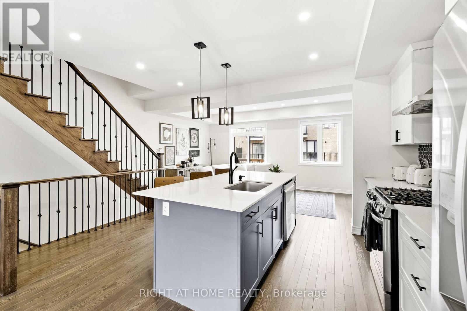 89 Dorian Drive, Whitby, Ontario  L1P 0C8 - Photo 16 - E12849952