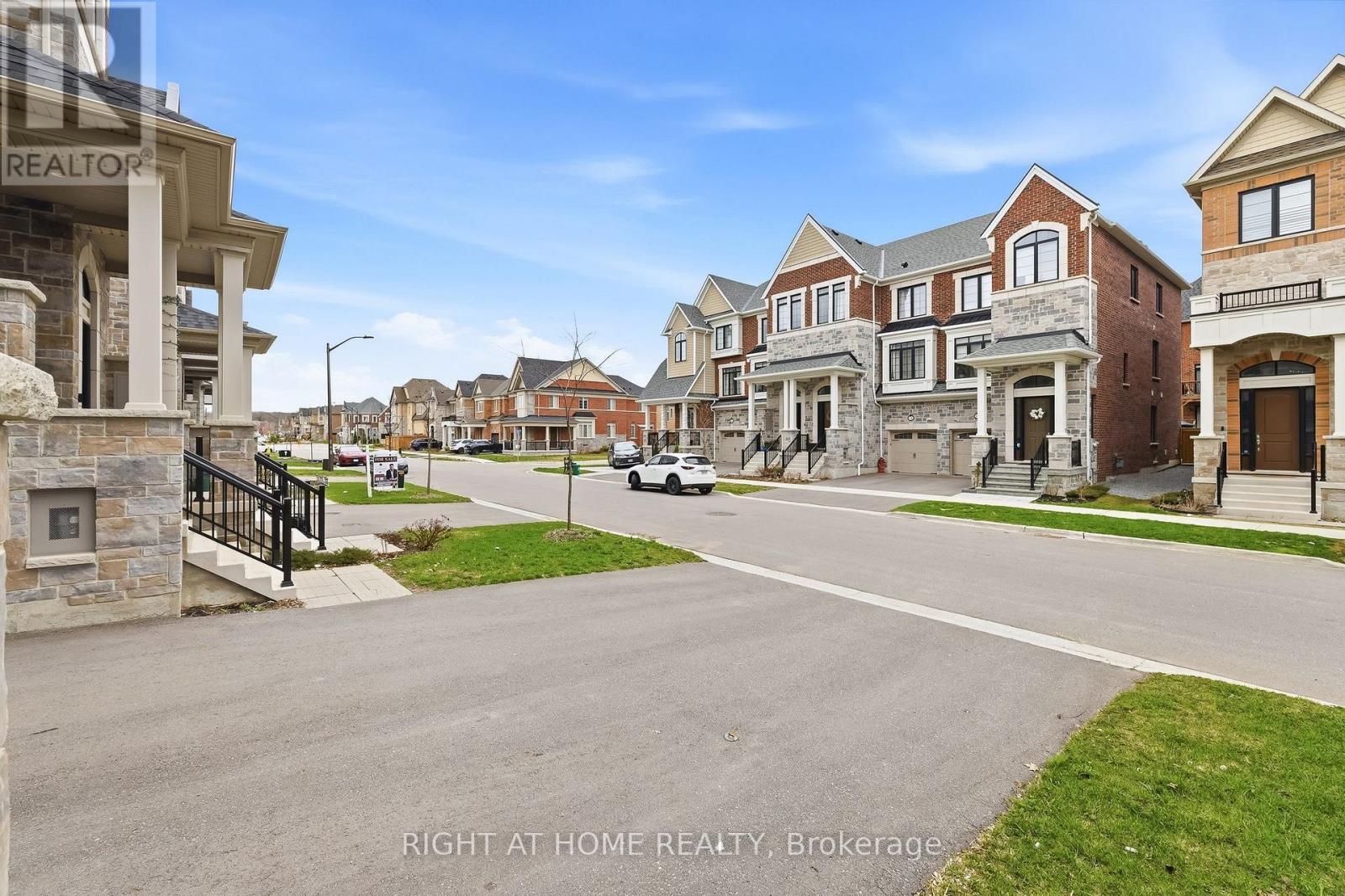 89 Dorian Drive, Whitby, Ontario  L1P 0C8 - Photo 4 - E12849952