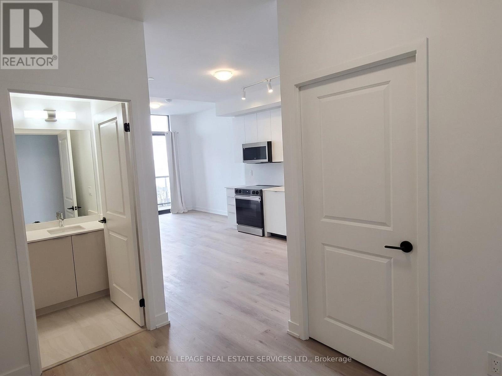 411 - 2075 Lakeshore Road, Burlington, Ontario  L7R 1E2 - Photo 5 - W13009364