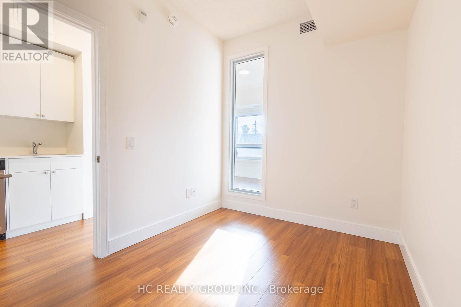 205 - 1 Wellington Street, Brantford, Ontario  N3T 2L3 - Photo 8 - X13011770