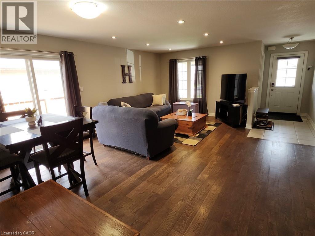 112 Anastasia Boulevard, Smithville, Ontario  L0R 2A0 - Photo 5 - 40822370