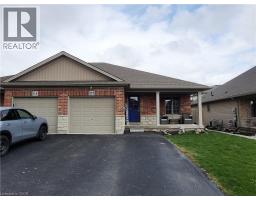 112 ANASTASIA Boulevard, Smithville, Ontario