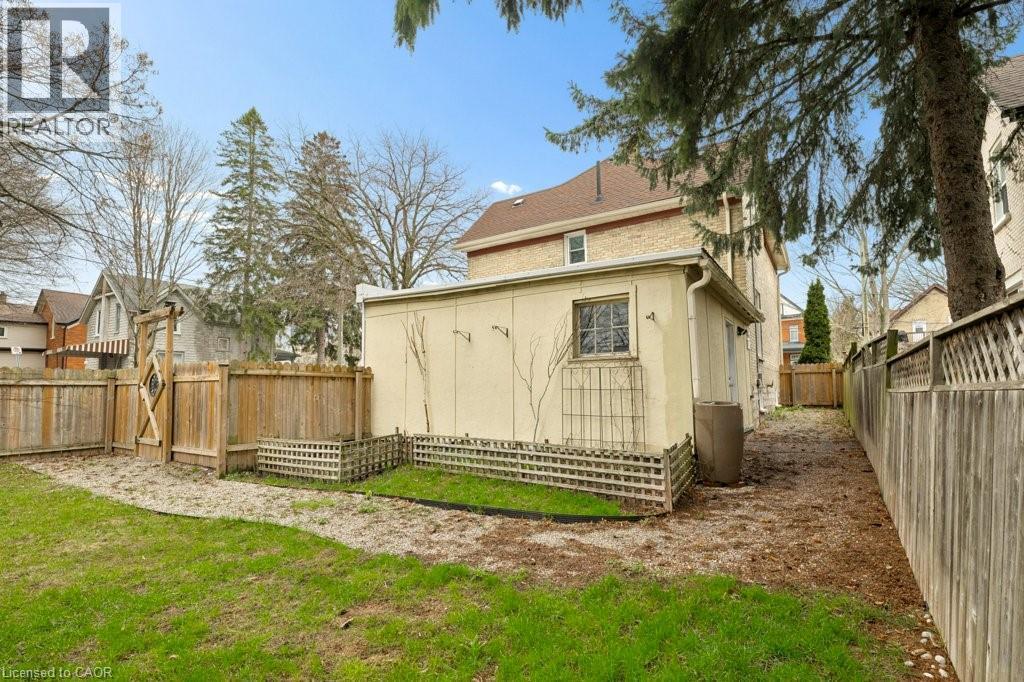 43 Krug Street, Kitchener, Ontario  N2H 2X5 - Photo 36 - 40820643