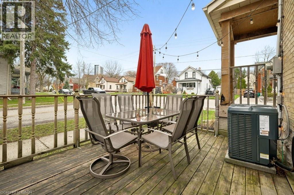 43 Krug Street, Kitchener, Ontario  N2H 2X5 - Photo 5 - 40820643