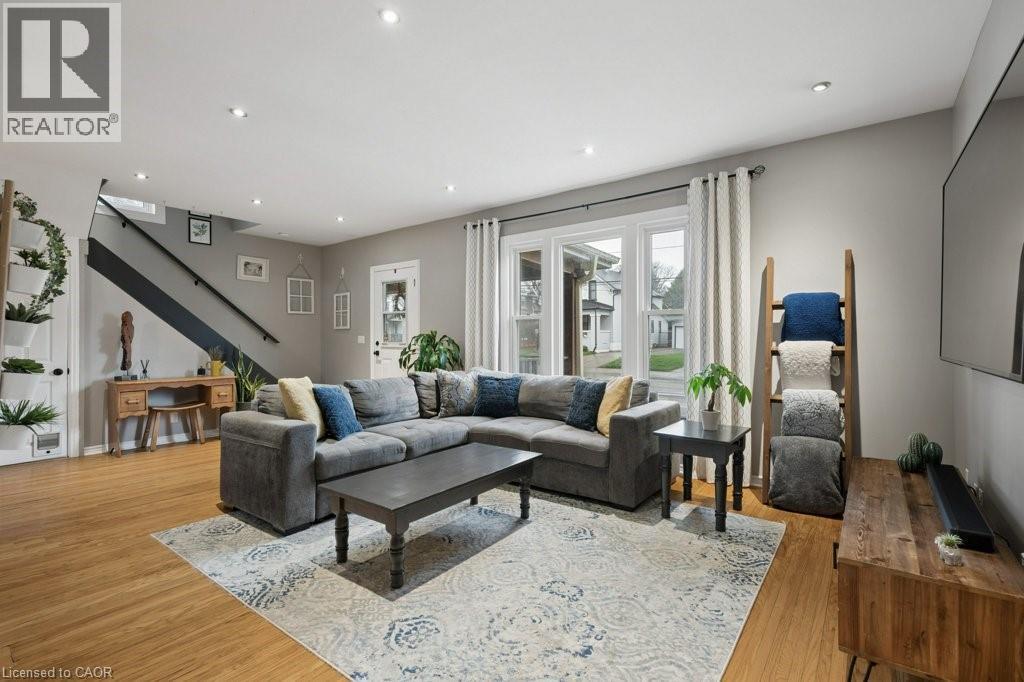 43 Krug Street, Kitchener, Ontario  N2H 2X5 - Photo 9 - 40820643