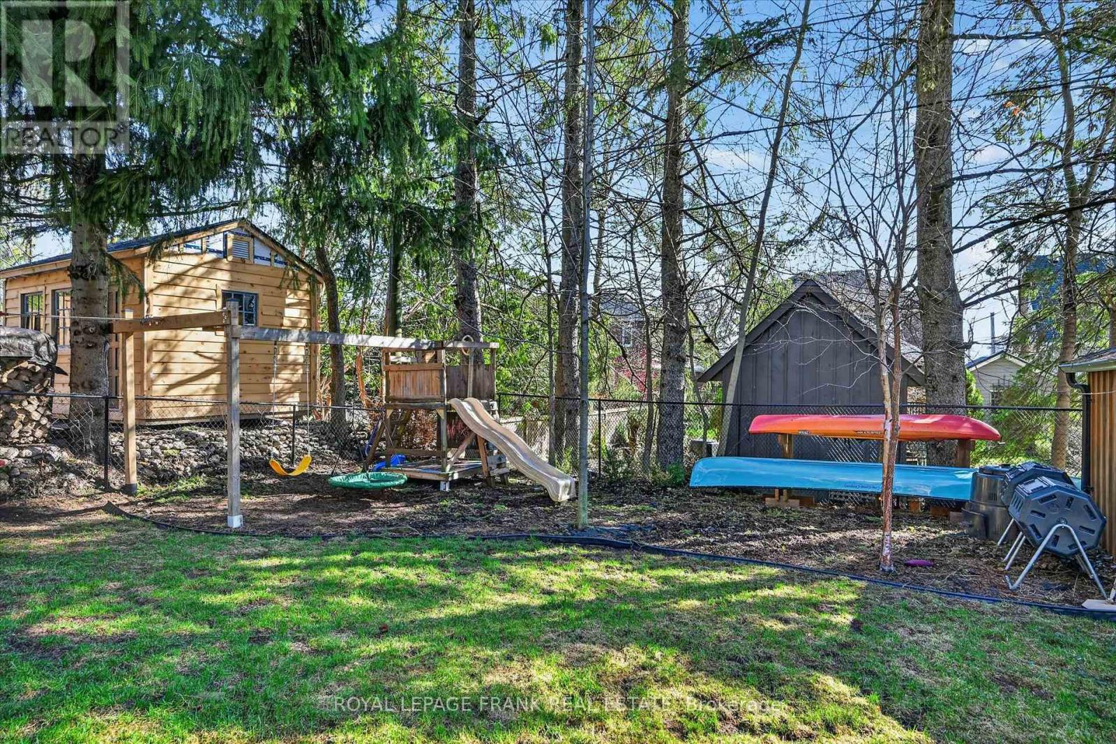 452 Gordon Avenue, Peterborough (Town Ward 3), Ontario  K9J 6G5 - Photo 43 - X13019524