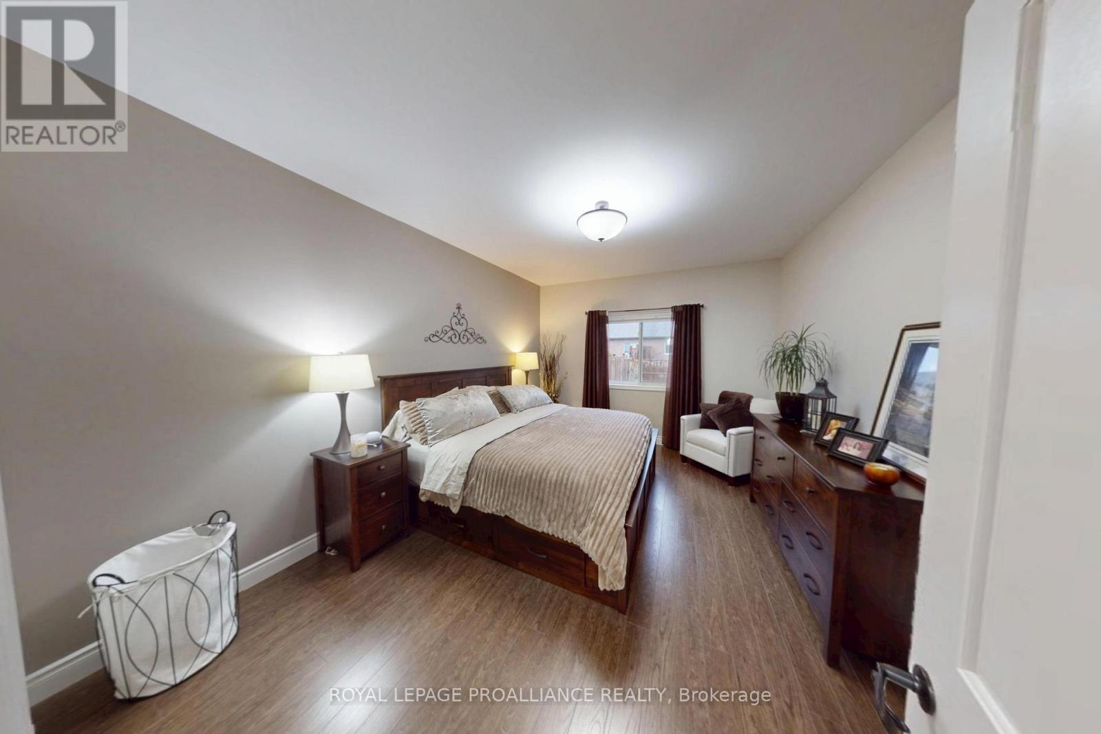 37 Farmington Crescent, Belleville, Ontario  K8N 0J9 - Photo 11 - X13019562