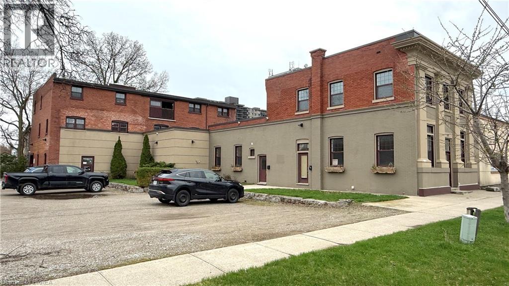 137 Nelson Street Unit# 101, Brantford, Ontario  N3S 4B5 - Photo 3 - 40800509