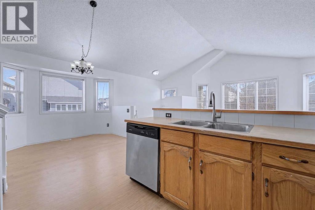 152 Saddlecreek Terrace Ne, Calgary, Alberta  T3J 4A3 - Photo 19 - A2294593