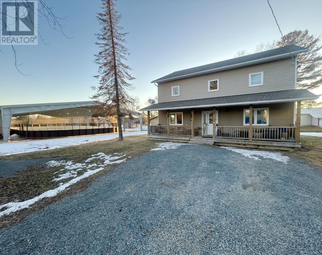 103 Queen Street, Barwick, Ontario