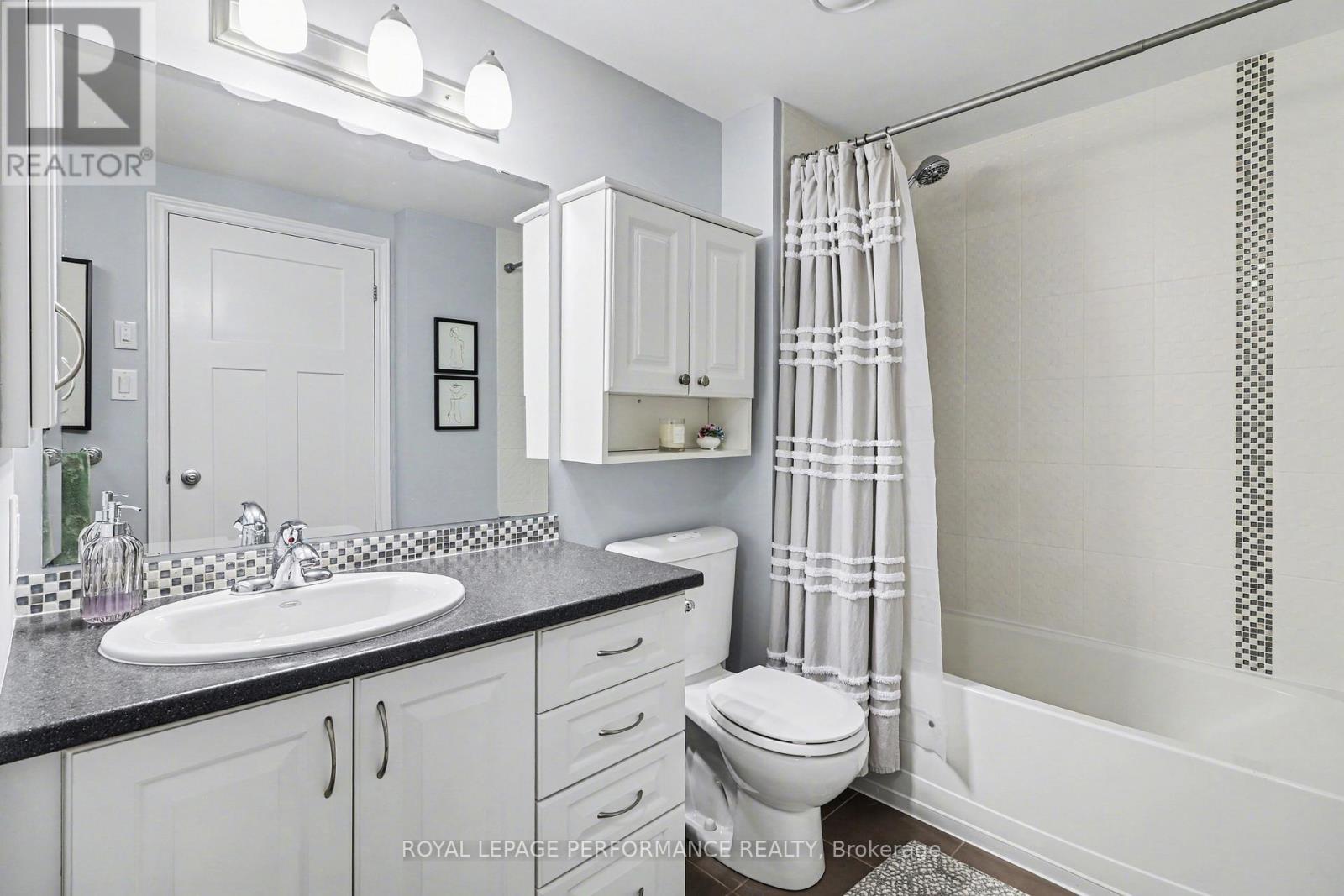 403 - 120 Montblanc Private, Ottawa, Ontario  K1C 0B1 - Photo 19 - X13019556