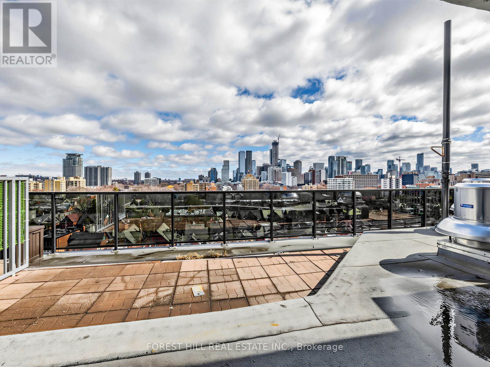 Phd - 70 Spadina Road, Toronto, Ontario  M5R 2T6 - Photo 25 - C12891946