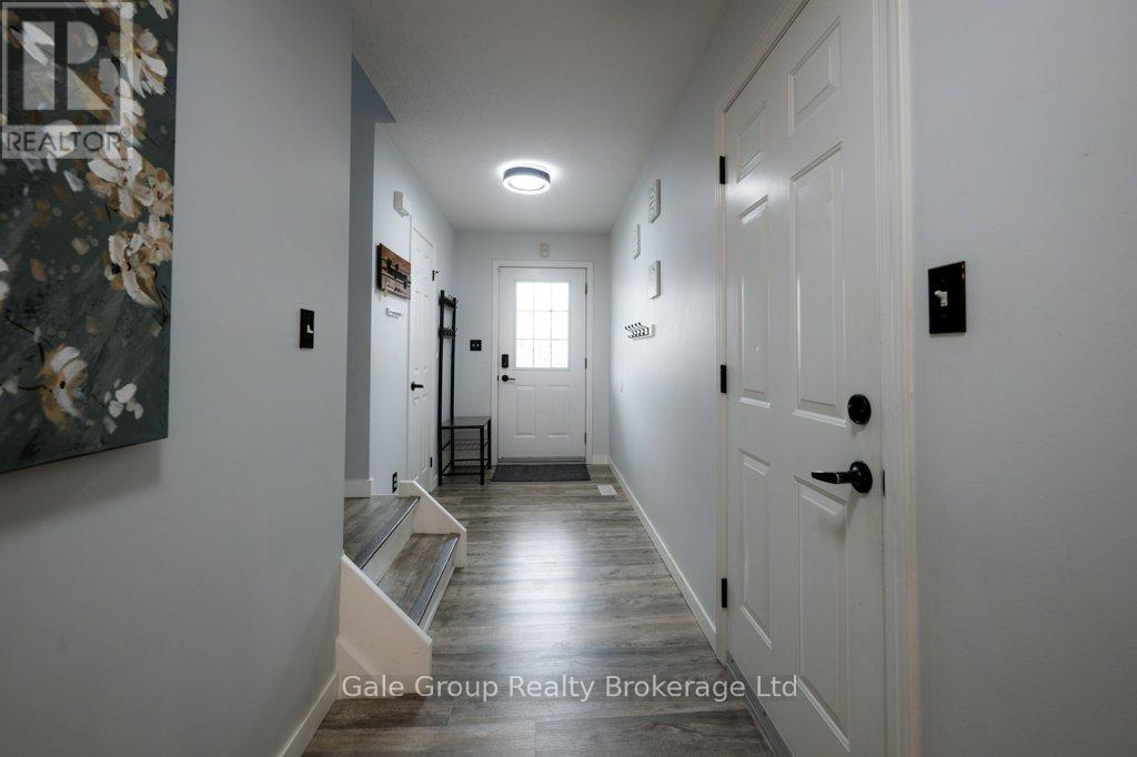 34 Mountain Laurel Crescent, Kitchener, Ontario  N2E 3W9 - Photo 6 - X13019642