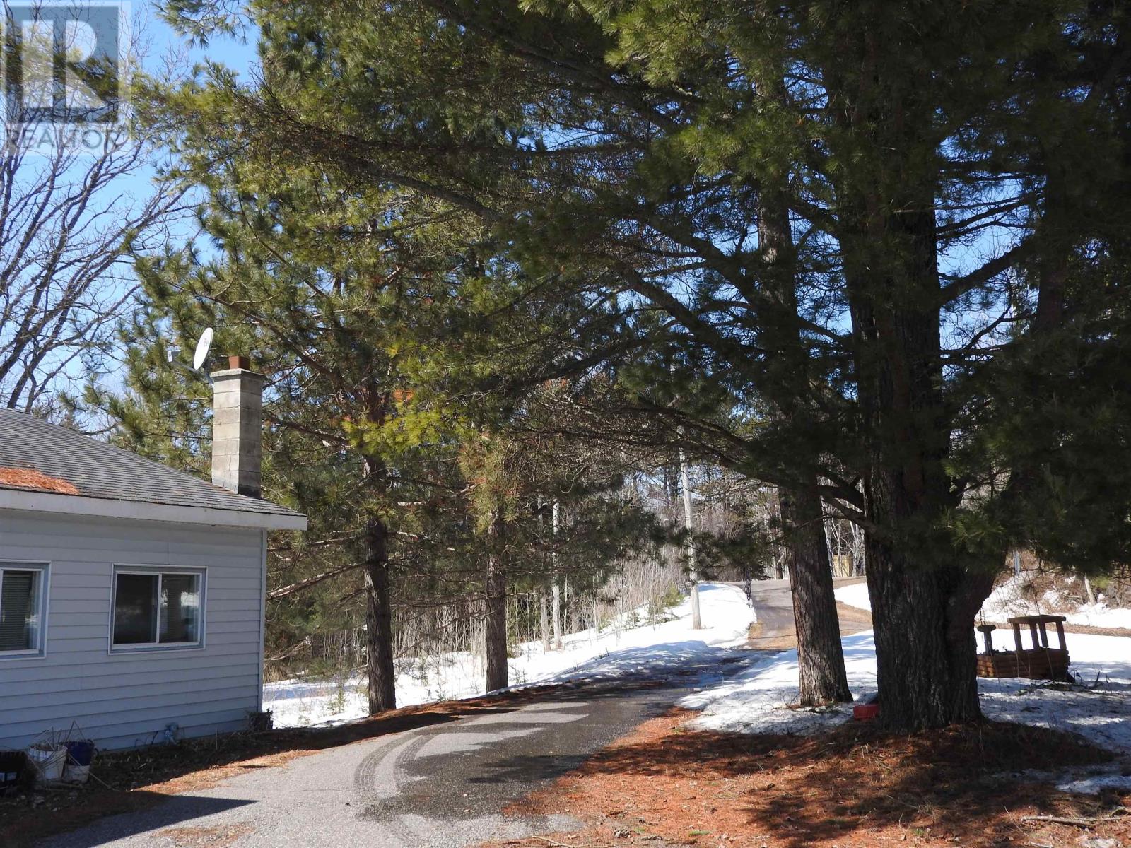 497 Lakeshore Dr, Thunder Bay, Ontario  P7A 0P9 - Photo 23 - TB2600743