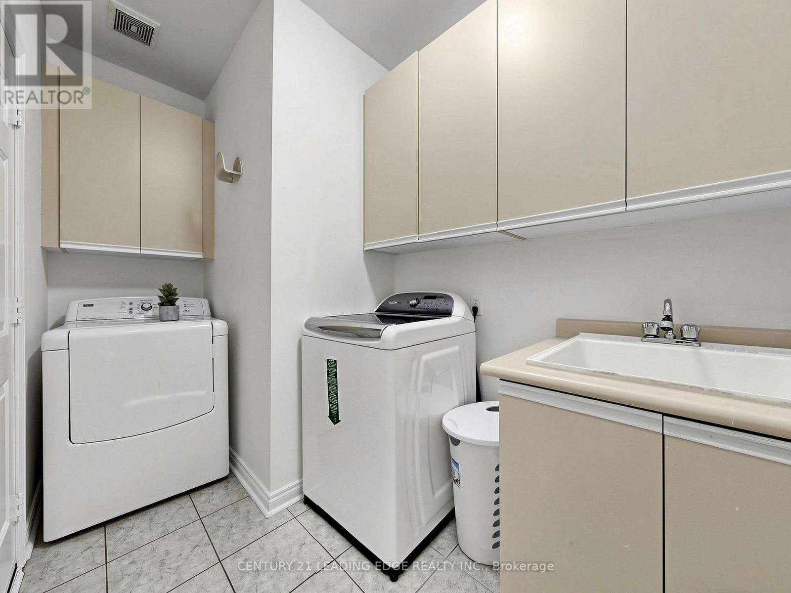 19 Fountain Court, Richmond Hill, Ontario  L4S 2K4 - Photo 22 - N13019232