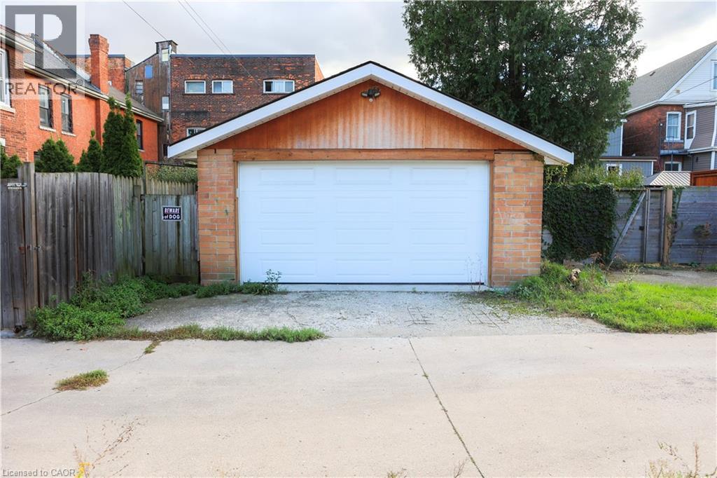 451 King William Street, Hamilton, Ontario  L8L 1R1 - Photo 12 - 40796558