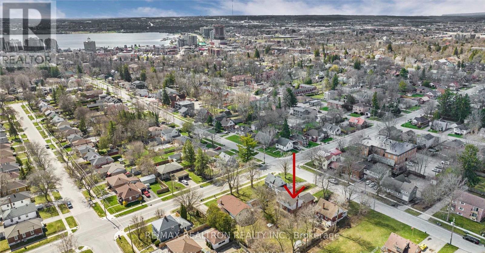 143 Peel Street, Barrie, Ontario  L4M 3L7 - Photo 30 - S13018808