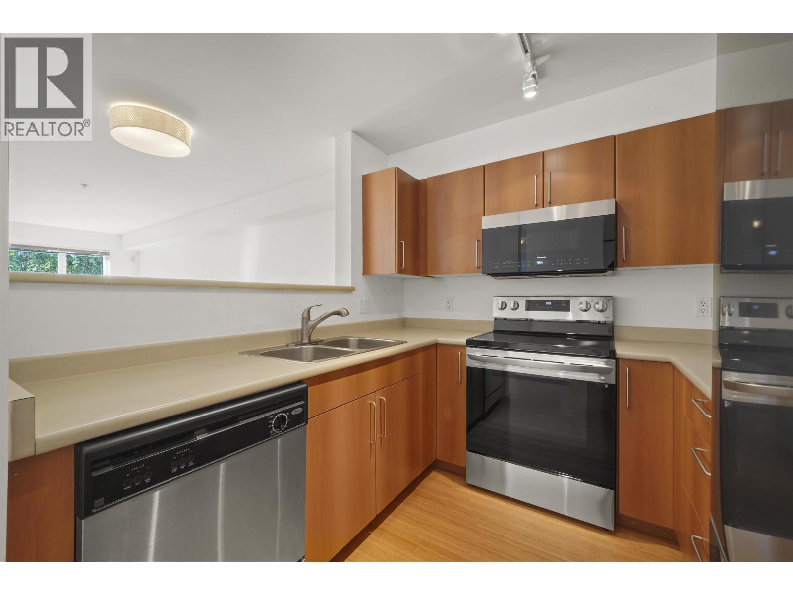 301 3575 Euclid Avenue, Vancouver, British Columbia  V5R 6H5 - Photo 13 - R3113200