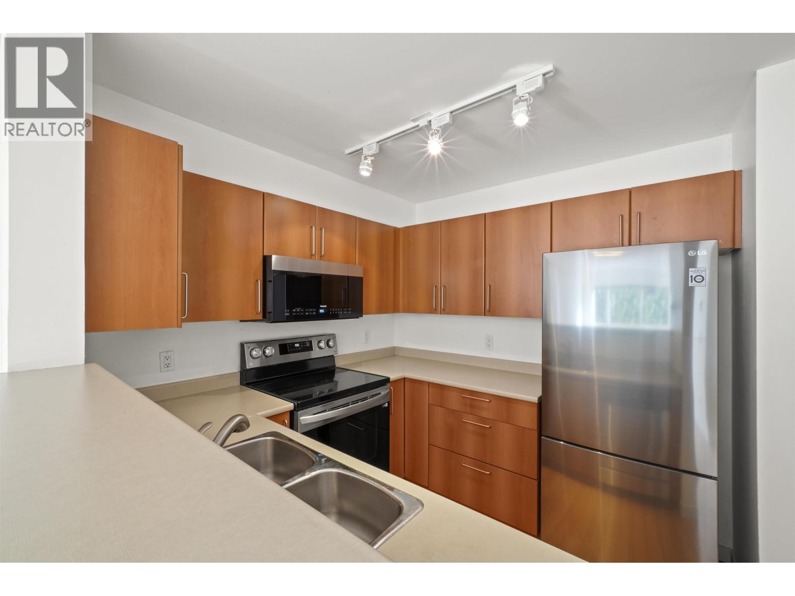 301 3575 Euclid Avenue, Vancouver, British Columbia  V5R 6H5 - Photo 14 - R3113200