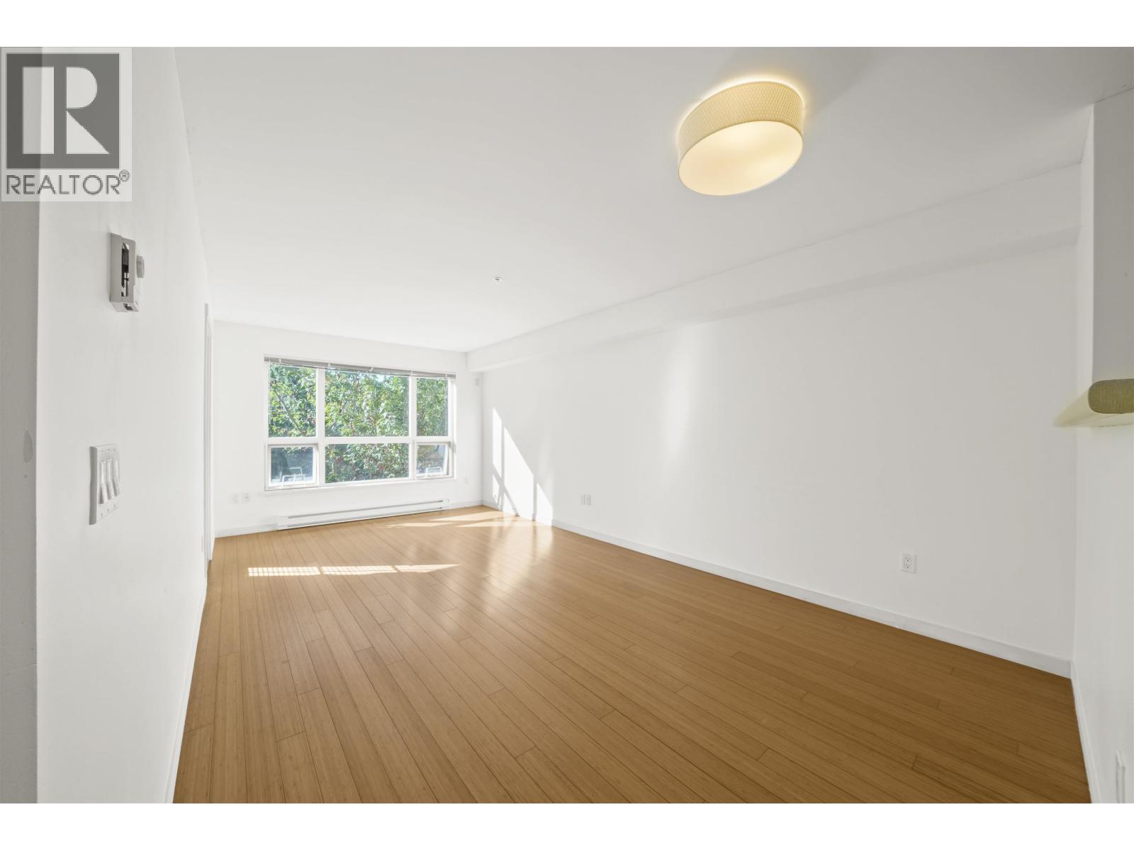 301 3575 Euclid Avenue, Vancouver, British Columbia  V5R 6H5 - Photo 5 - R3113200